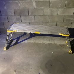 Gorilla Ladder Adj. Bench