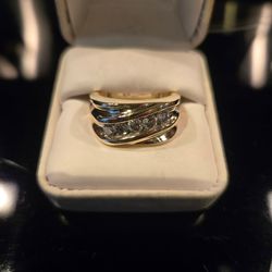 Men's large natural diamond ring (wedding?)