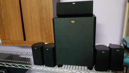 Klipsch  5.1  Surround System