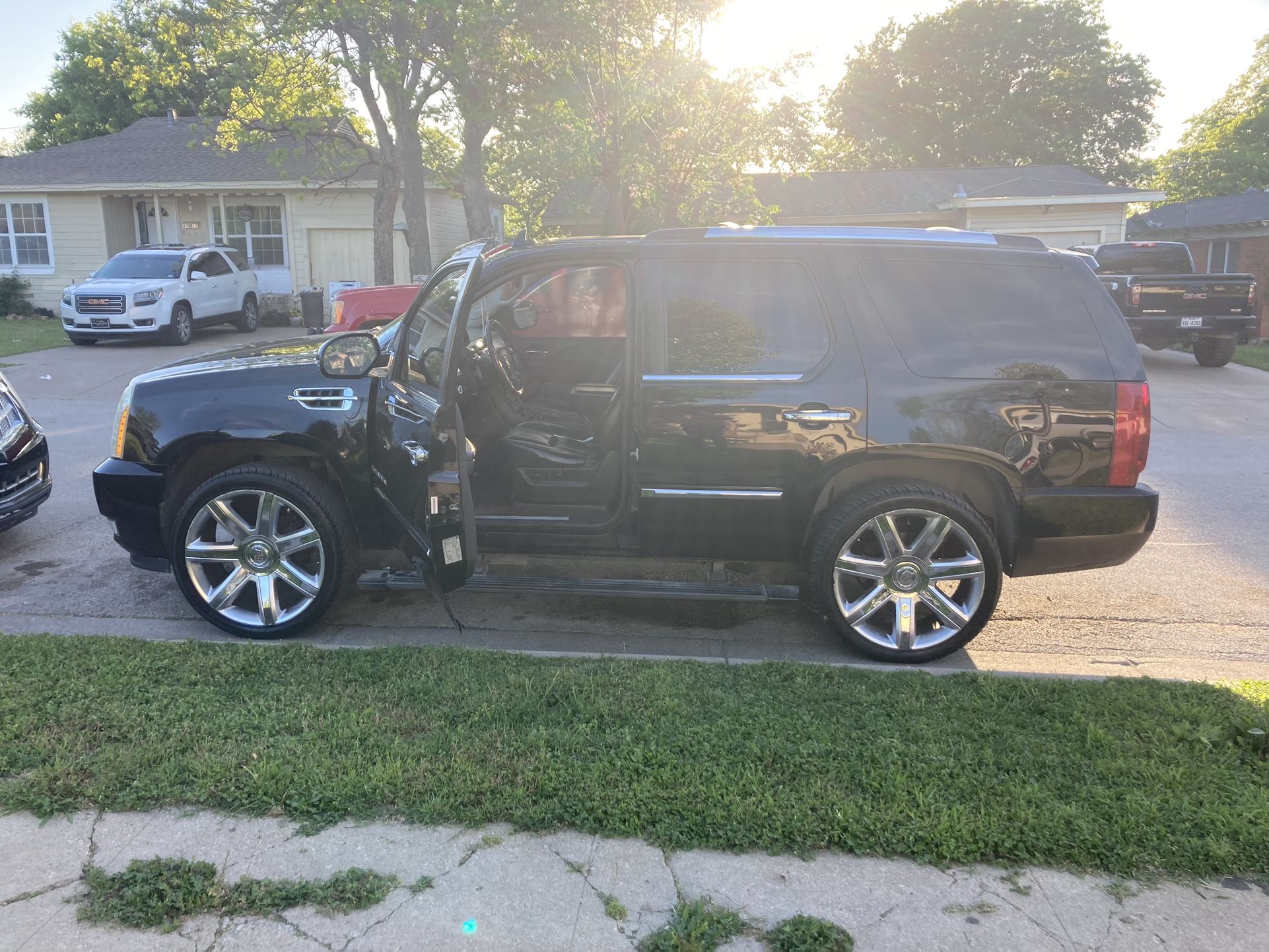 Cadillac Escalade 