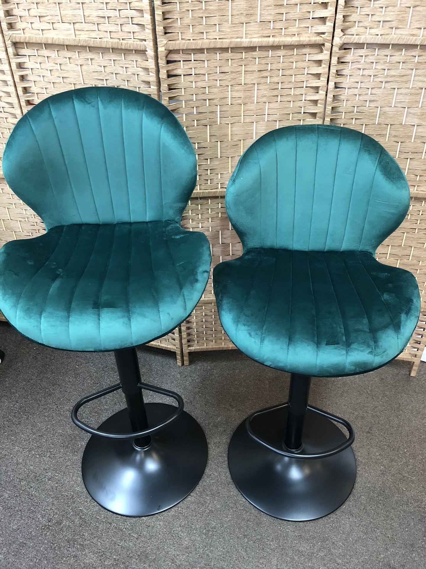 2 Pc Swivel Bar Stools