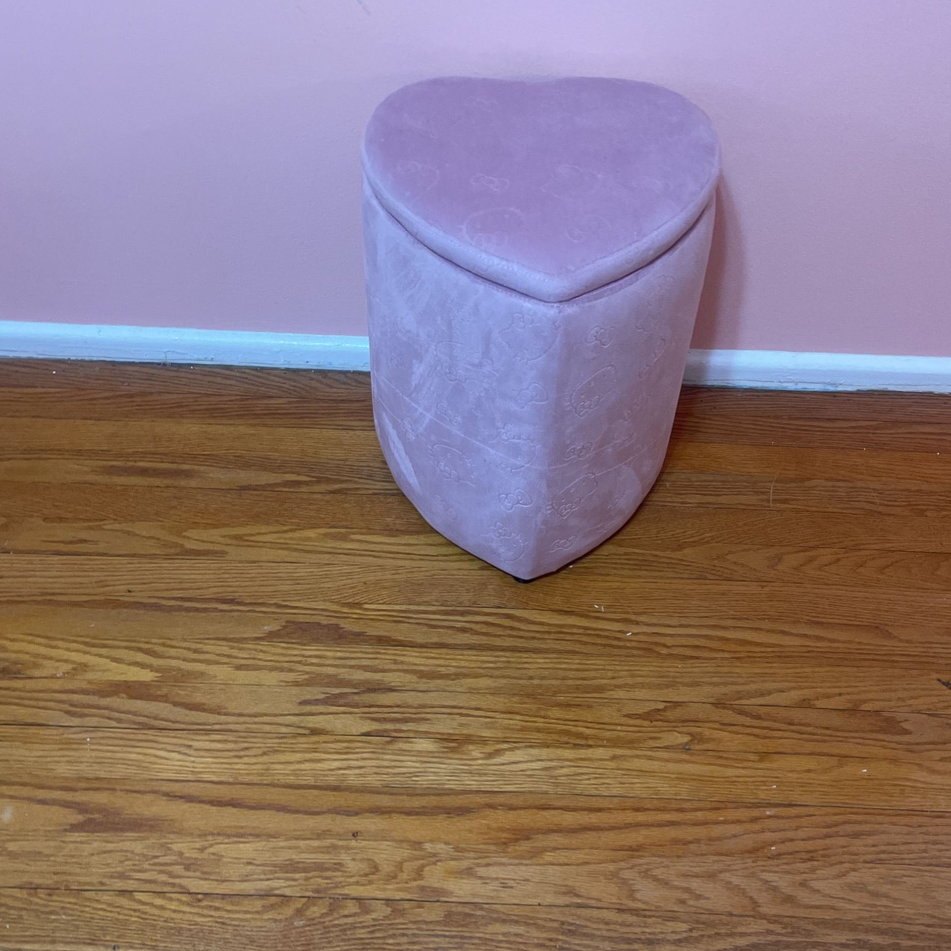 hello kitty impressions ottoman