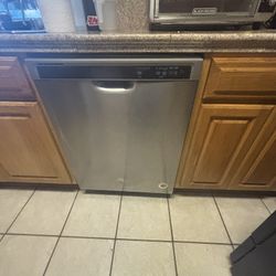 Dishwasher 