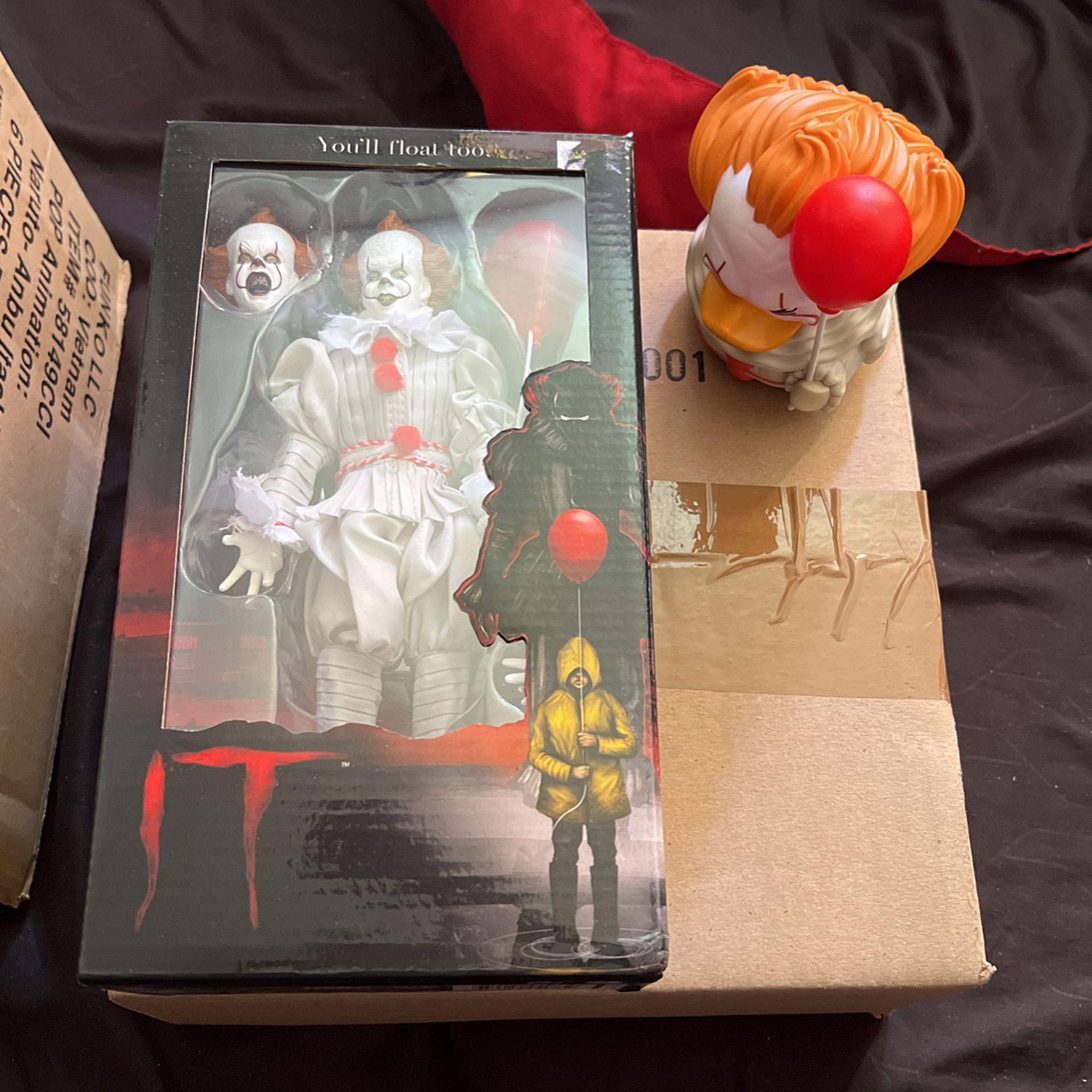Pennywise Action Figure W/duck 