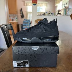 Jordan 4 Retro Black Cat (2025) Size 11