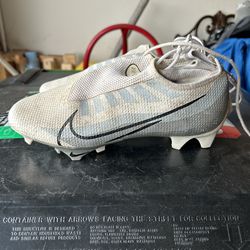 Boys 7 Nike vapor