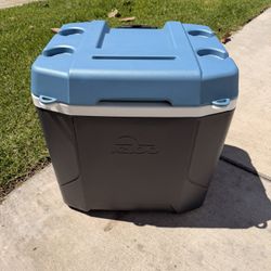 Igloo Cooler