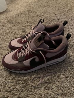 Nike Futura Woman’s Air Max Burgundy