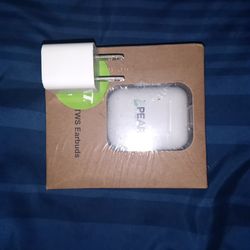 Pear Wireless Earbuds Like Apple Earbuds New In Sealed Box Comes With real Apple Charger Block 
