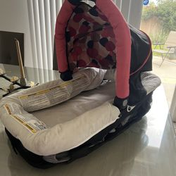 Bassinet $20