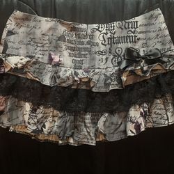 Dollskill/Widow skirt