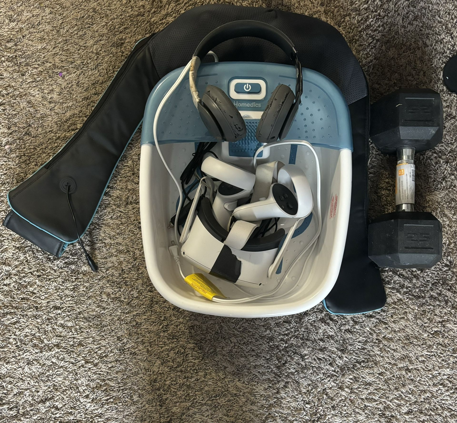 Oculus Meta-Quest Two Bundle