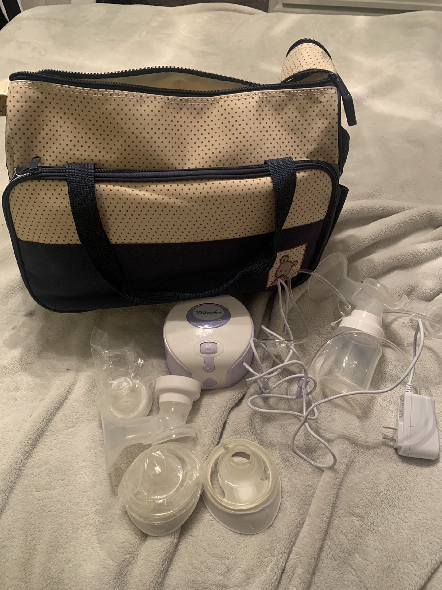 TRUcomfort double electric breast pump & carrying case