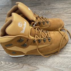 Timberlands $90 -size 15m