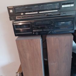 Receiver With Dual Cassette And 2  Speakers 