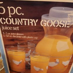 Country Goose Juice Set