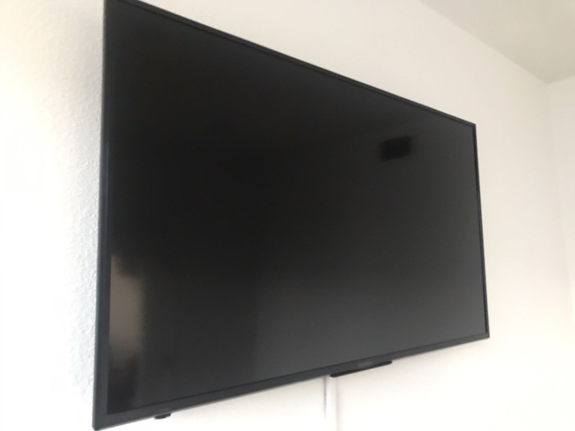 50 inch Sharp Smart/Roku TV w/ Wall Mount