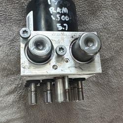 2014-17 Dodge Ram 1500 ABS Module