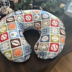 Boppy W/ Cover 