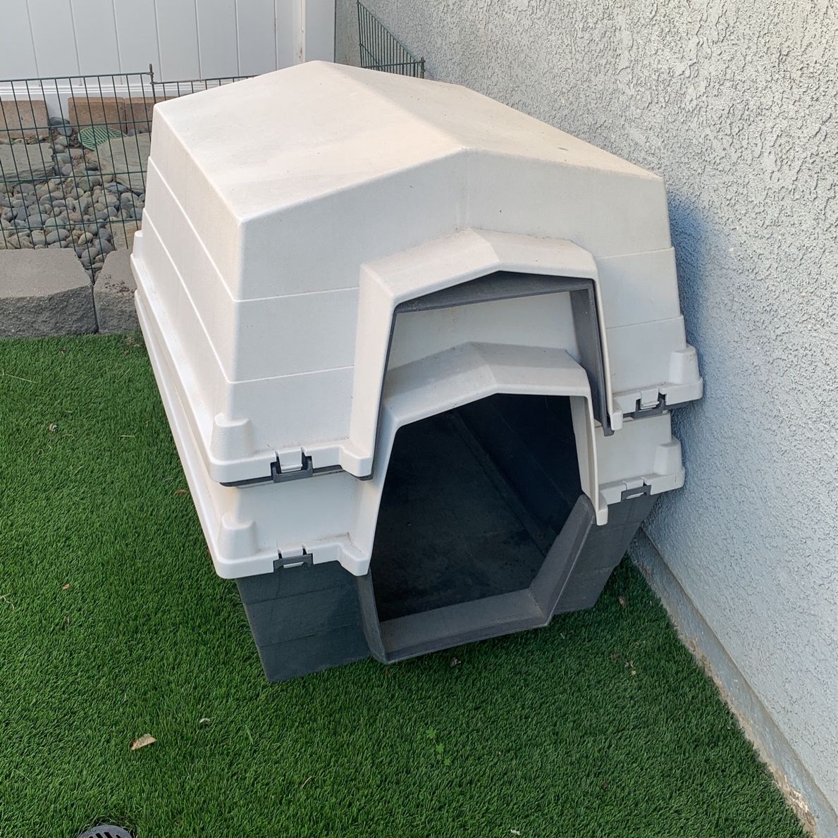 Large Dog Houses (by PetsMart) 