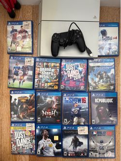 Play Station 4