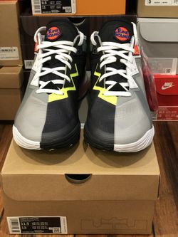 Lebron 18 Low Space Jam