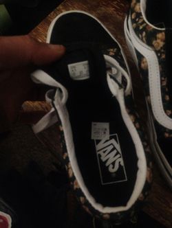 Vans  New (Size 4.5)