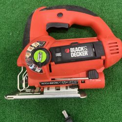 BLACK & DECKER  JS660 JIG SAW