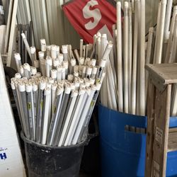 4ft LED Two Pin Bulbs