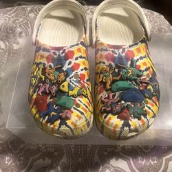 Chinatown Market Crocs