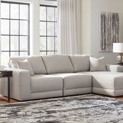 Next Gen Sectional. ✅WE FINANCE✅