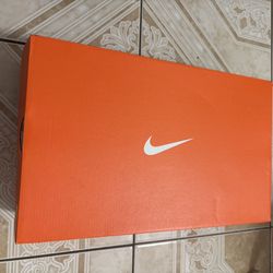 Rare Limited Edition NIKE Airmax 1000 Future Bowerman 3-D Printed Shoes