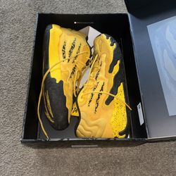 MENS SNEAKERS 8 PAIRS SIZE 12