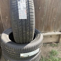 205/55/16 Hankook tired brandnew