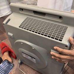 Air Purifier Excellent Condition 