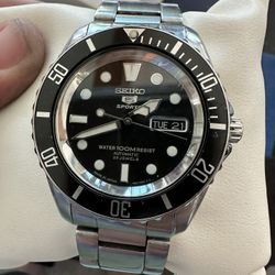 Seiko 5 cheap sport submariner