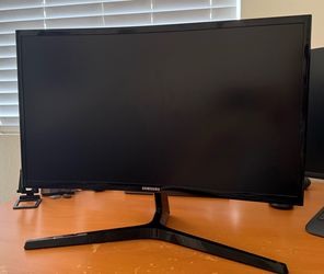 Samsung Curved Gaming Monitor