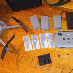 DJI MAVIC AIR 2 FLY MORE COMBO, 48MP CAMERA, 4K VIDEO, 1/2" CMOS  SENSOR, 3-AXIS GIMBAL, TIME ACTIVE TRACK 3.0, GRAY