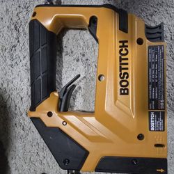 Pneumatic Finish Nailer Set