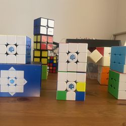 Rubik Cubes (Gan And Qiyi )