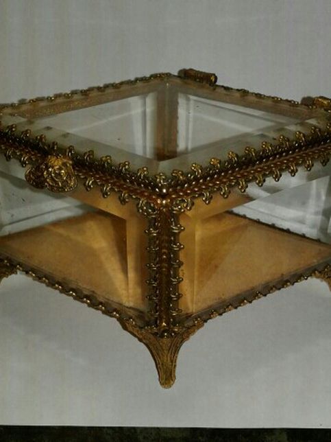 Antique Vintage Jewelry Diamond Shaped Box