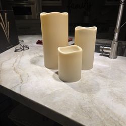 Flameless candles