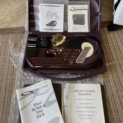 Suzuki Q Chord Digital Song Card  Guitar With Amplifier And Microphone 