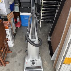 Kenmore Elite 31150 Pet-Friendly Bagged Upright Vacuum