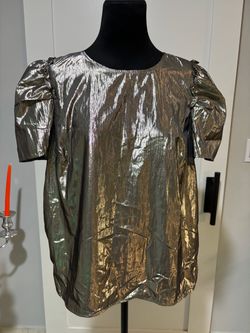 Women’s blouse