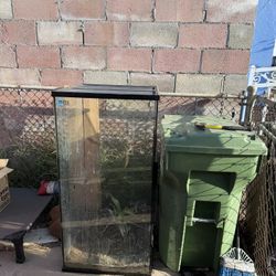 Reptile tank