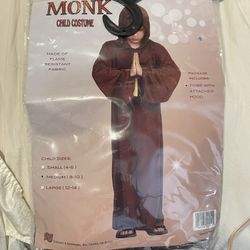 Costume