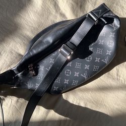 Mens Louis Vuitton  Christopher Bumbag for Sale in Portland, OR - OfferUp