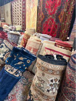 Orange County Rug Warehouse with Hundreds of Unique Rugs