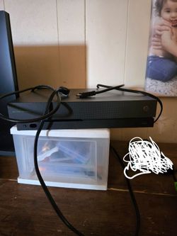 Microsoft Xbox One X 1TB Project Scorpio Edition
